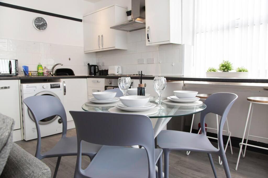 Apartamento Bootle, Liverpool Modern 1Bed Ft Exterior foto