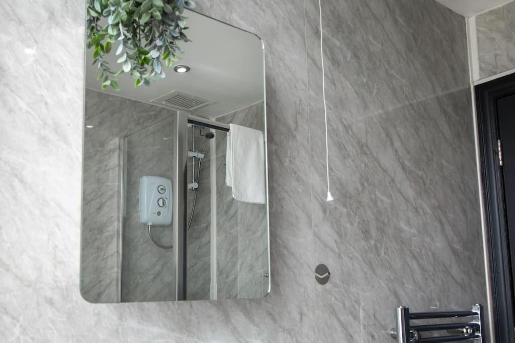 Apartamento Bootle, Liverpool Modern 1Bed Ft Exterior foto
