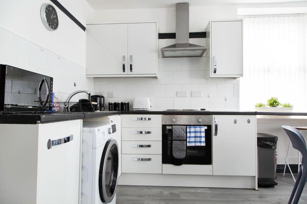 Apartamento Bootle, Liverpool Modern 1Bed Ft Exterior foto